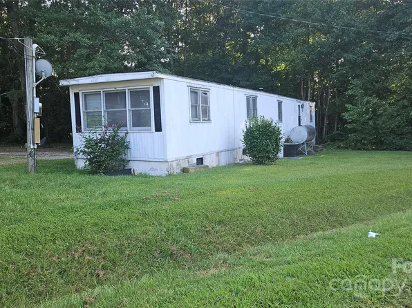 147 Church Dr, Forest City, NC 28043