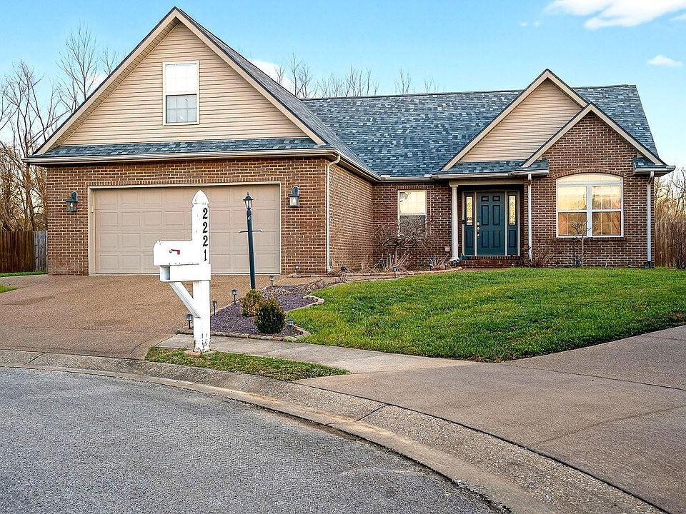 1st image of 2221 Bremmerton Dr