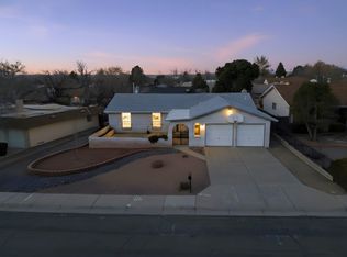 6405 Avenida La Costa NE, Albuquerque, NM 87109