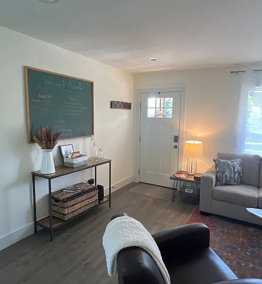 27 Eastview Cir — Photo 12