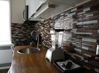 140 East 2nd St APT 4A, Brooklyn, NY 11218