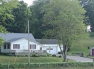 8523 McCann Rd, Kensington, OH 44427