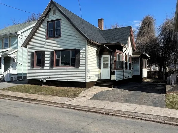 18 Rugraff St, Rochester, NY 14606