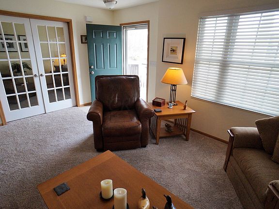 5th image of 4065 Redroyal Ave