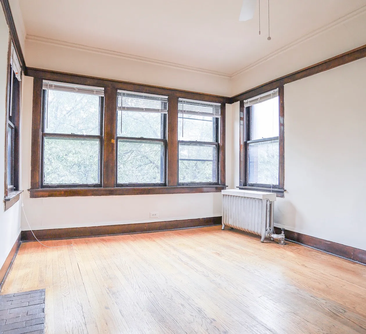 1 bed, 700 sqft, $1,850 — Photo 3