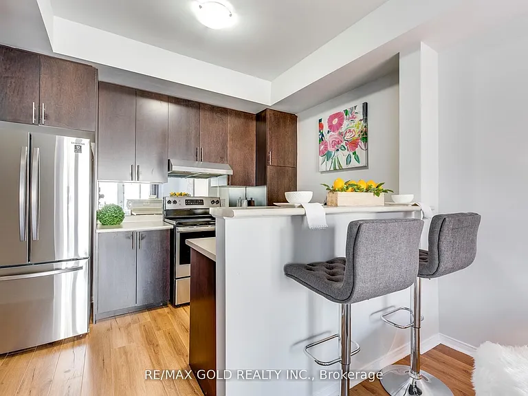 60 Fairwood Cir #88 — Photo 6