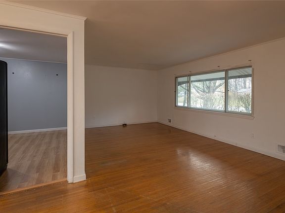 4th image of 287 Wildbriar Rd