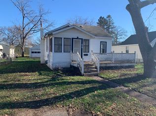 806 14th St NE, Austin, MN 55912