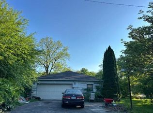 4343 Deauville Dr, Indianapolis, IN 46205