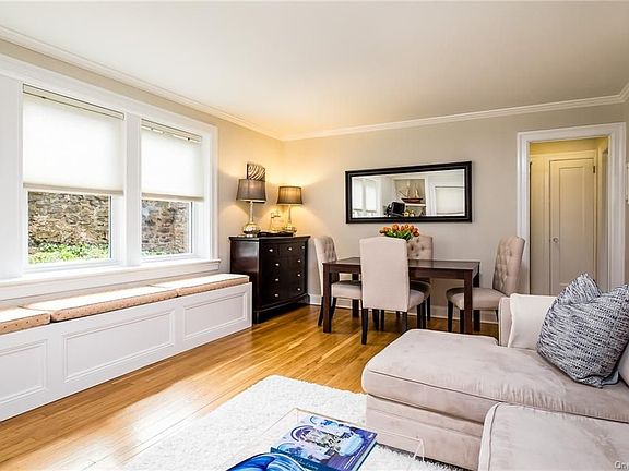 04 54 Sagamore Rd 1F Bronxville Full Res.jpg