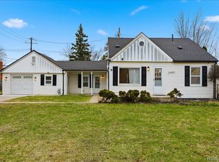 24800 Ann Arbor Trl, Dearborn Heights, MI