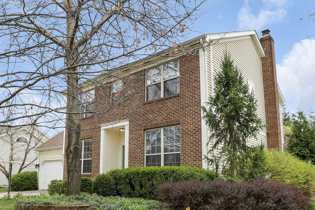 Real estate listing image