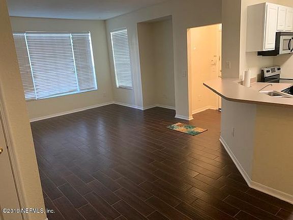 3rd image of 13703 Richmond Park Dr N APT 3404