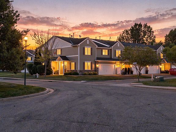 3rd image of 1645 Prescott Ct