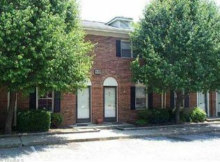 228 Northpoint Ave UNIT F, High Pt, NC 27262