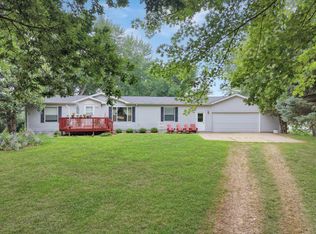 88 Sandbar Rd, Tracy, MN 56175