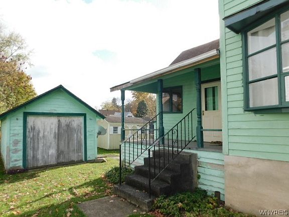 3rd image of 17 Park St