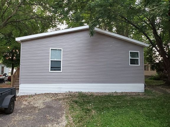 3rd image of 26 113th Ln NE #573