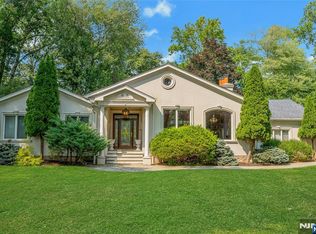 45 Pleasant Ave, Upper Saddle River, NJ 07458