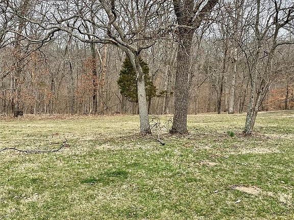 3rd image of 14068 Buff Rd