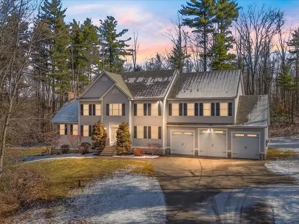 16 Horseshoe Road, Windham, NH 03087