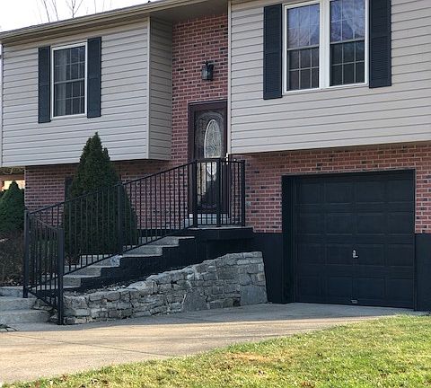2nd image of 315 Brookwood Dr