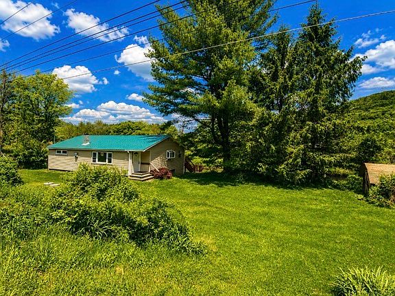 3rd image of 646 River Rd
