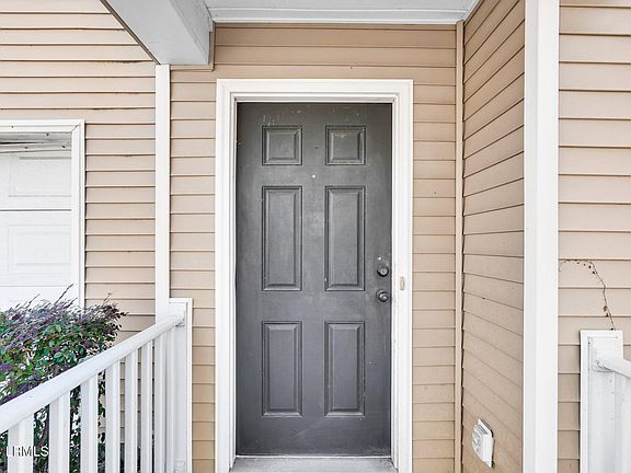 5th image of 25 Pennyroyal Way