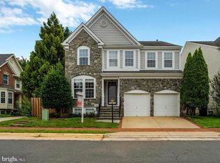 4172 McCloskey Ct, Chantilly, VA 20151