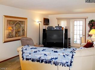 7392 Eisenhower Dr UNIT 4, Boardman, OH 44512