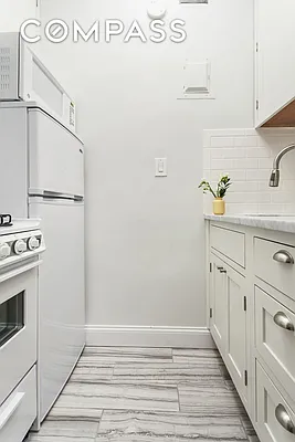 Rented by Compass | media 2