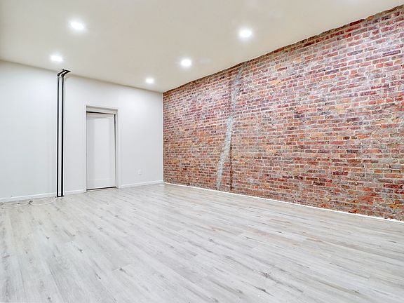 4th image of 7430 65th St #1FR