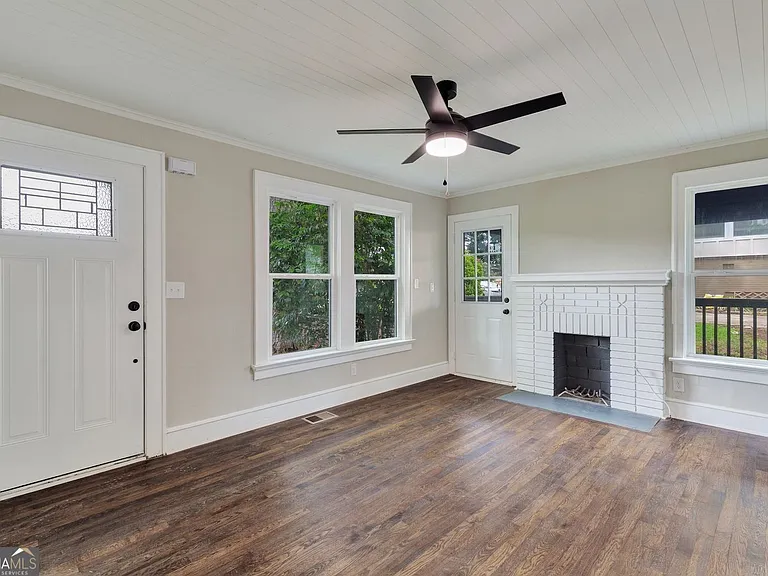 1238 Trenton St #A — Photo 2