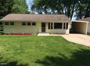 1527 S Float Ave, Freeport, IL 61032