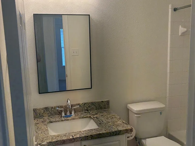 25250 Finchgrove Ln — Photo 8