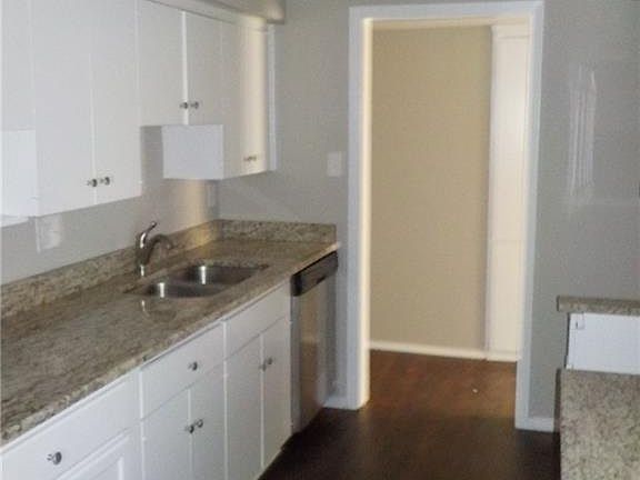 3rd image of 3613 Glacier Ln