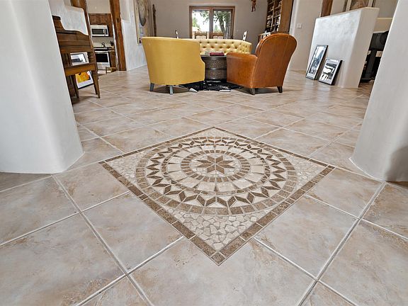 3rd image of 1334 Agua Fria St