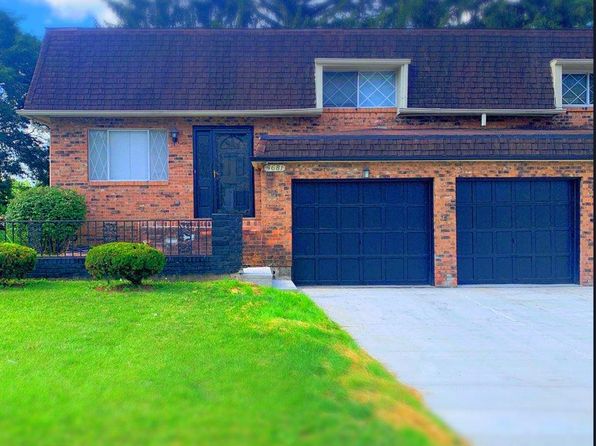 5681 Saranac Dr