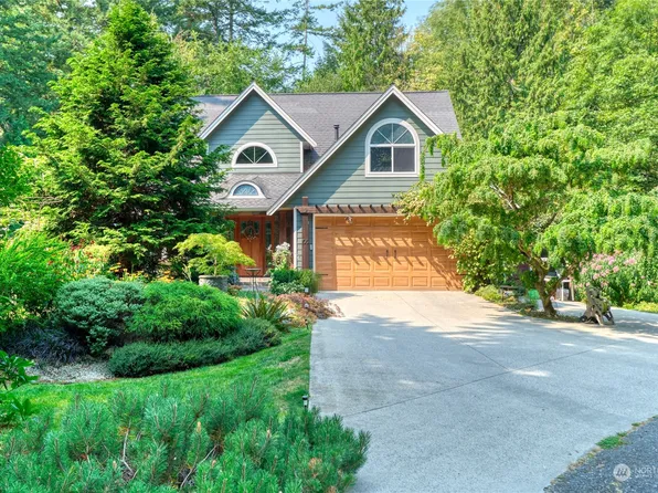 105 Park Drive, Point Roberts, WA 98281