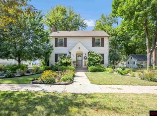 519 N Nicollet St, Blue Earth, MN 56013