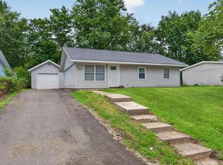5808 Mendota Dr, Kokomo, IN 46902