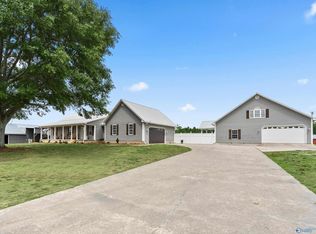 104 Mark Whitt Rd, Boaz, AL 35956