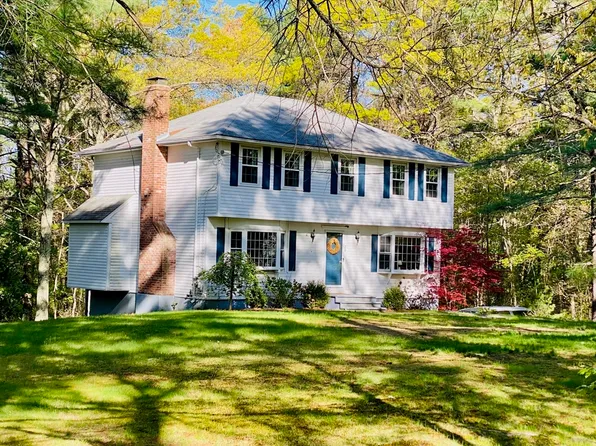 29 Turner St, Norfolk, MA 02056