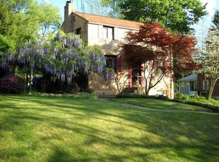 146 Buehner Dr, Pittsburgh, PA 15237