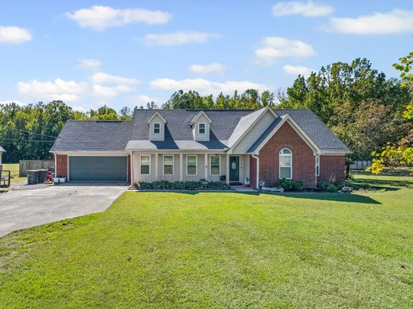 153 Ash Rene Dr, Millington, TN 38053