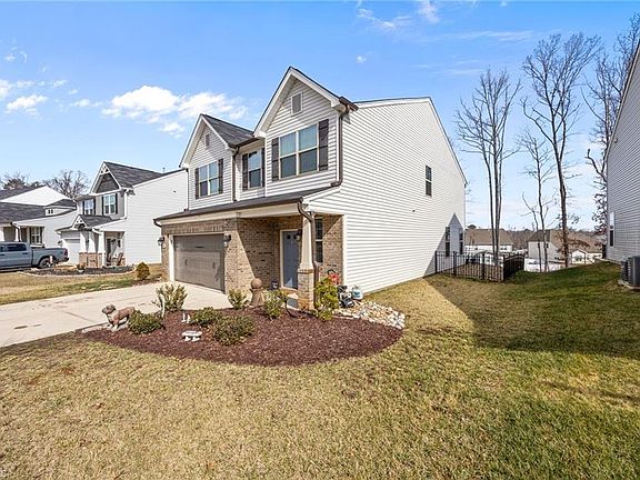 3rd image of 2586 Lacy Holt Rd