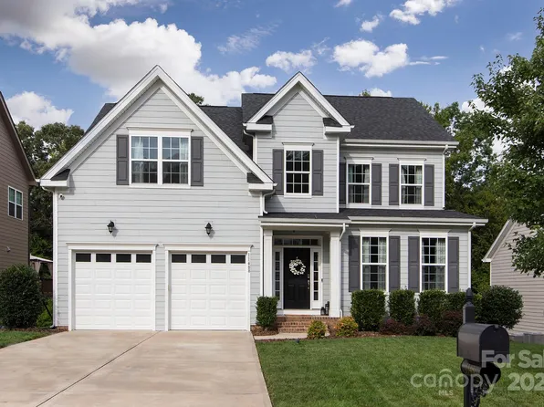 11488 Glowing Star Dr, Charlotte, NC 28215