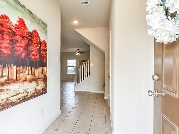 4th image of 16711 Mammoth Springs Dr