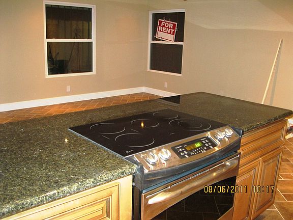 5th image of 1362 Dorothy Ave Unit 2