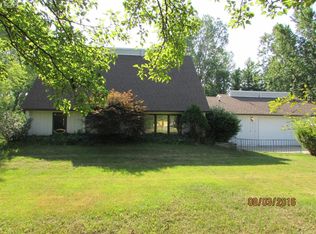 2092 Casaloma Ct, Flint, MI 48532